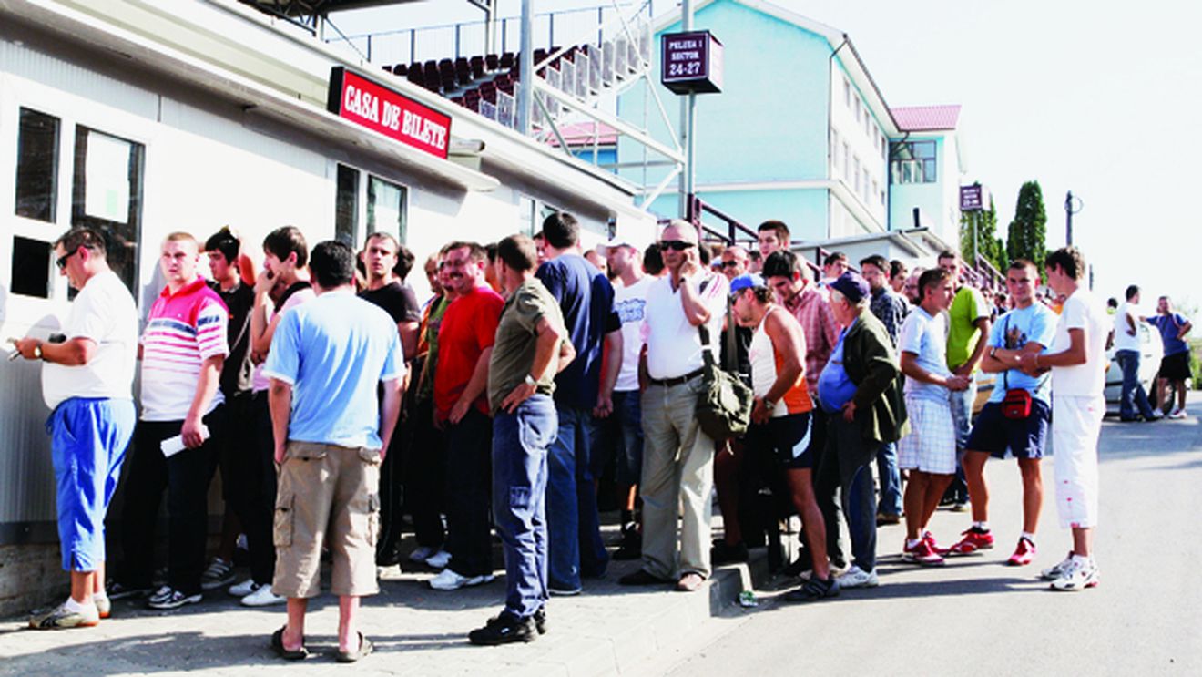 Bulgarii iau cu ASALT "Gruia"! 3.000 de fani ai ȚSKA-ului și-au anunțat prezența la meci! **REACȚIA lui Gigi Becali