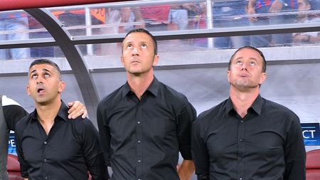 Probleme mari pentru Reghecampf înaintea meciului cu Sparta Praga. Adi Popa este incert. Antrenorul Stelei are mari dificultăți în alcătui un prim "11". Cum ar putea arăta echipa de start