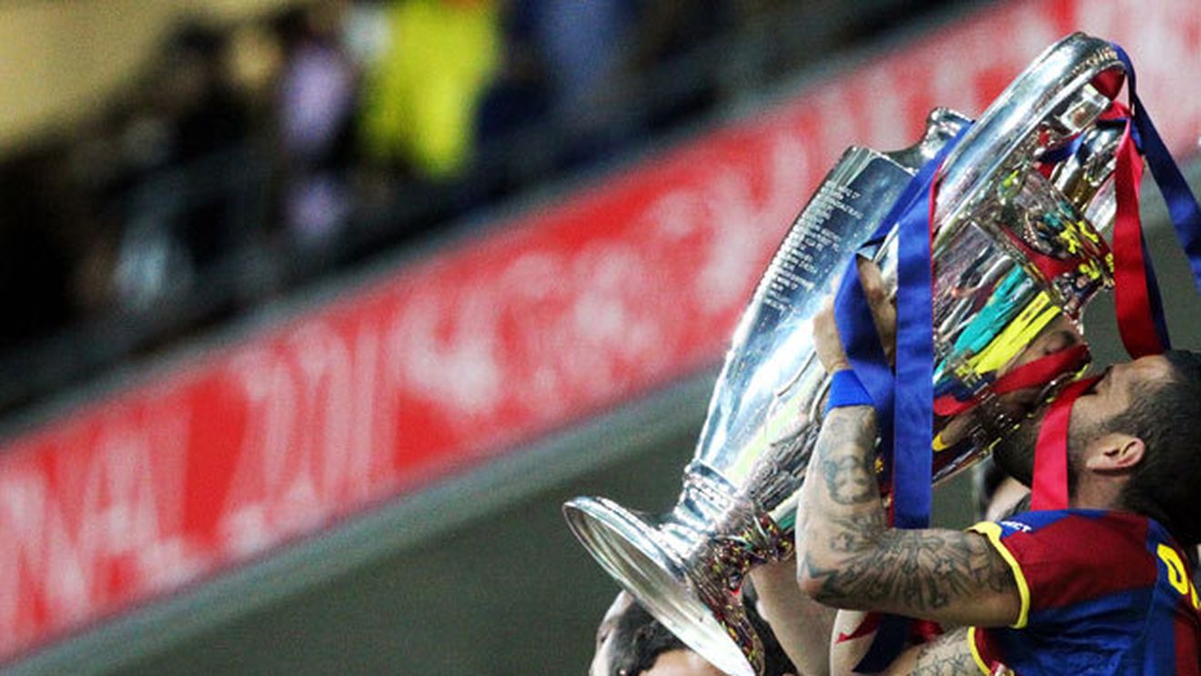 Dezvăluiri incredibile din curtea TVR!** Chiar dacă are datorii uriașe, postul public va plăti 100.000 â‚¬ pentru un meci de cupă europeană