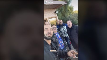 Giani Kiriță, show de zile mari cu Romică Țociu și Cornel Palade! Dedicații pentru Dinamo: „Am o vorbă, spun jupânii: «Niciodată nu mor câinii!»” | VIDEO