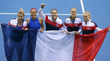 Scandal în echipa Franței de Fed Cup! "Ruptura" care a umbrit calificarea în semifinalele competiției: situația delicată cu care se confruntă adversara României 