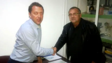 OFICIAL | Laurențiu Roșu a semnat cu CS Mioveni.** Perioada și obiectivul pe care le are fostul stelist la argeșeni