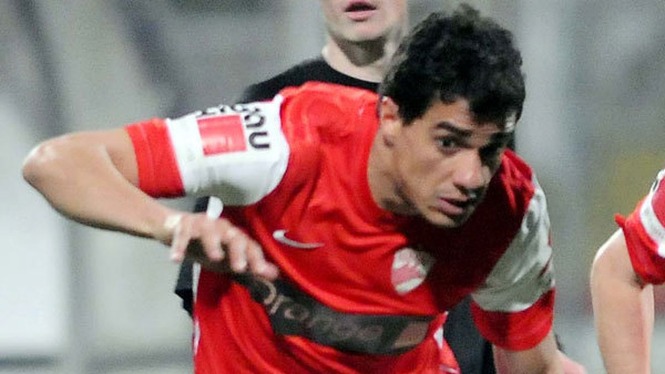 Îl mai știți pe Michel Platini? Fostul jucător al lui Dinamo a comis-o rău de tot.** Șefii lui s-au enervat la culme când au aflat ce a făcut