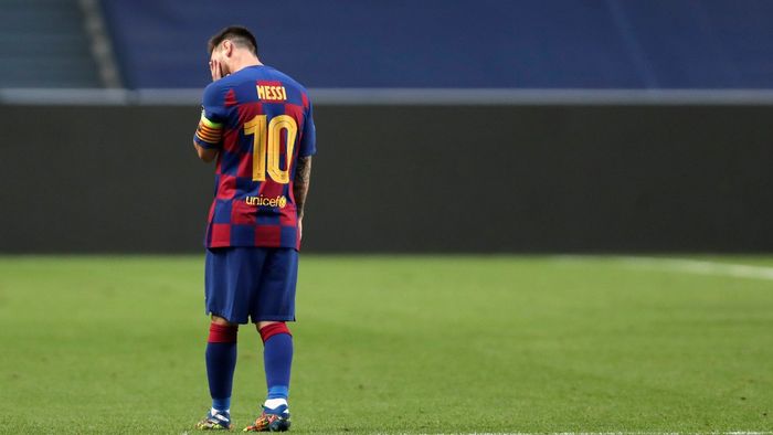 Așa arată durerea! Imaginea virală cu Leo Messi și Ter Stegen, surprinsă la pauza meciului cu Bayern | FOTO