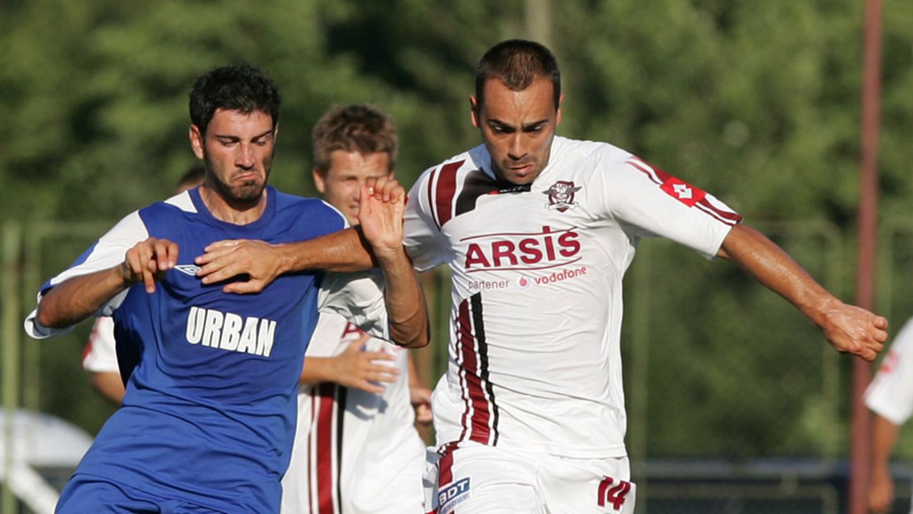 Slovenii mai așteaptă