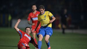 Noul "pariu" al FCSB! Fotbalistul de doar 16 ani care i-a fermecat pe Dică și MM Stoica: "Eu vorbesc rar, nu ca experții ăștia. E un jucător care va avea multe de spus"