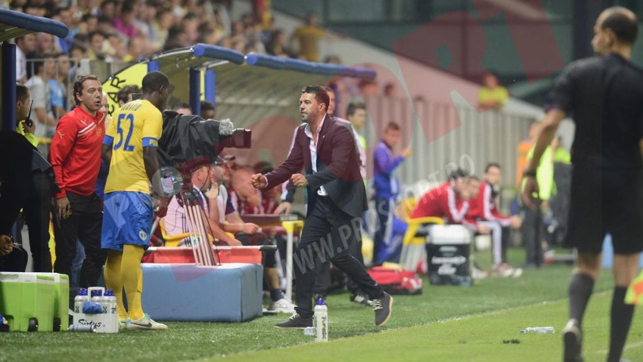 Eliminat, dar fericit! Petrolul spală rușinea: "Sunt mândru de jucătorii mei" Reacția lui Contra după victoria cu Swansea