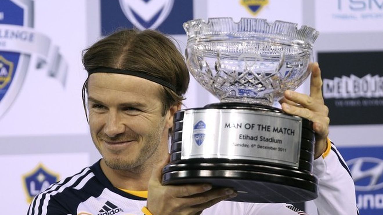 Telenovela "Beckham" a luat sfârșit! ** Convins de soție, starul englez a semnat prelungirea contractului cu LA Galaxy