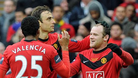 Berbatov și-a anunțat plecarea de la Man Utd:** "Adevărul este că ador acest club, dar nu voi fi util dacă nu joc!"