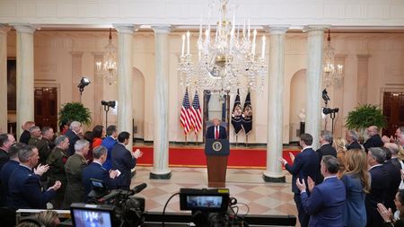 Donald Trump a semnat un ordin executiv de „urgență națională” pentru SUA