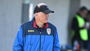 Anunțul despre moartea legendarului antrenor de la Steaua Bucureşti a lovit ca un trăsnet. Fiica lui a leşinat, deşi era un fake news: "Au pus poza cu mine"