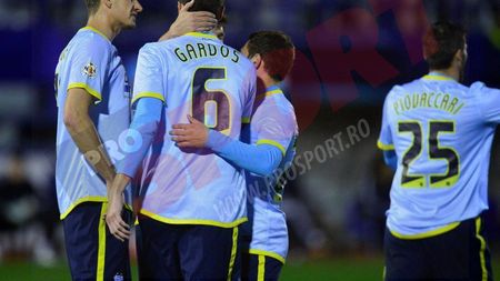 Rocada lui Reghe: campioana a obținut prima victorie din acest an, datorită unei alegeri tactice surprinzătoare: Steaua - Kielce 3-1 