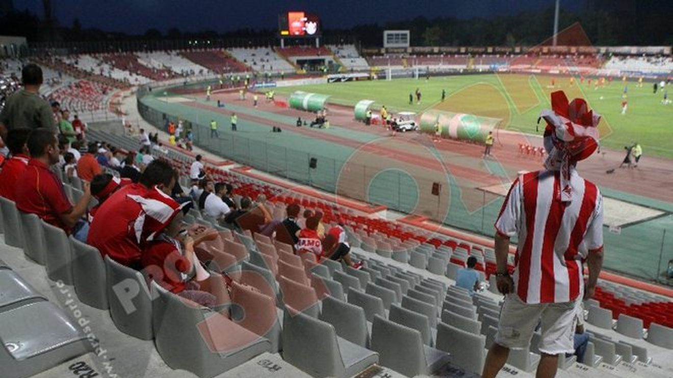 "Câinii" și-au blindat stadionul!