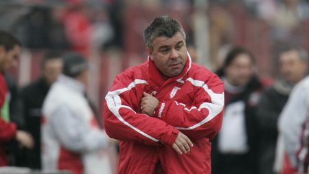 Barbu: "Daca mai suntem arbitrati asa, nu scapam"