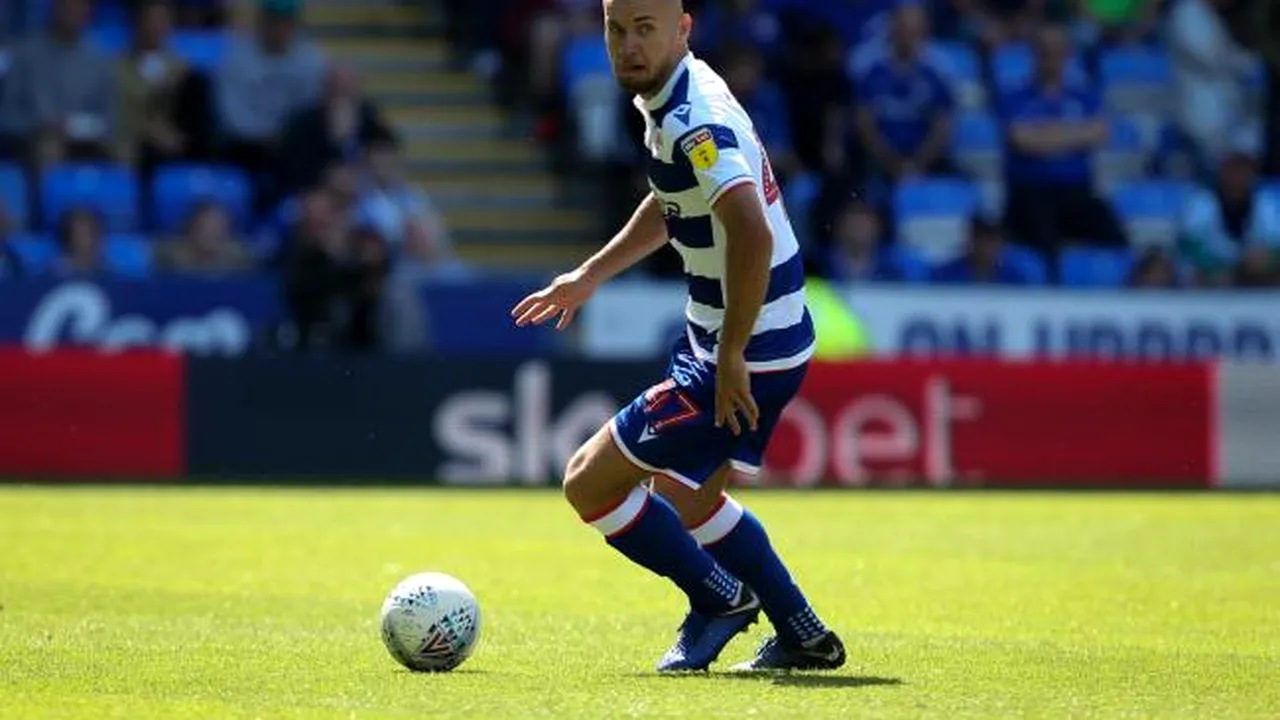 George Pușcaș, la prima etapă din Championship, în noul sezon. Reading a pierdut pe terenul lui Stoke City