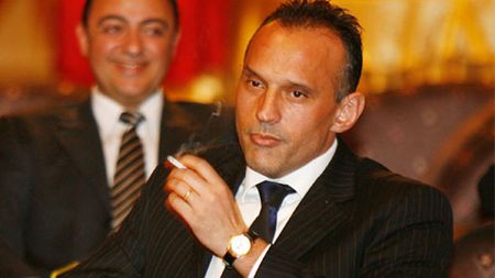 Prunea: "Dragomir ar merge și el la femei, dar nu se uită nici dracu' la el"