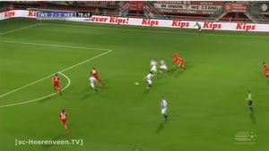 Asta e pasa săptămânii!** VIDEO "Călcâiul magic" din Twente - Heerenveen 3-4