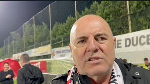 Dorin Iacob îi face praf pe cei de la FC Argeș, după ce au solicitat retragerea licenței lui Dinamo înaintea returului de la baraj: „E ridicol, îmi pare rău de ei! Nu cred că sunt așa prostuți” | VIDEO EXCLUSIV