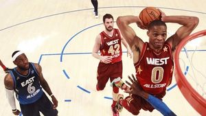 Vestul a făcut legea în All Star Game:**  5 motive pentru care Bryant&Co. i-au bătut pe Wade și LeBron, starurile lui Miami Heat