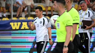 Ilie Poenaru s-a simțit umilit după eșecul cu Bistrița! Discurs cu țintă directă către jucătorii Sloboziei: ”Vreau echipă de bărbați! Ăștia tineri, ce faceți? Ce vă doriți de la viață?”