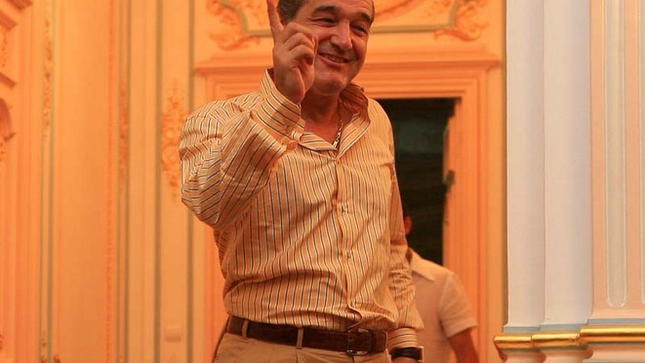 Gigi le cântă prohodul:** "Într-un an, doi, Dinamo și Rapid vor fi varză!"