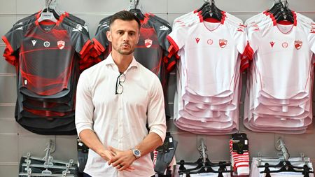 „Ne-am înțeles cu AC Milan”. Detaliile transferului cu care Dinamo dă o lovitură de imagine uriaşă