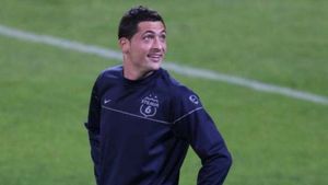 "Rădoi poate să joace până și la Chelsea, e senzațional"