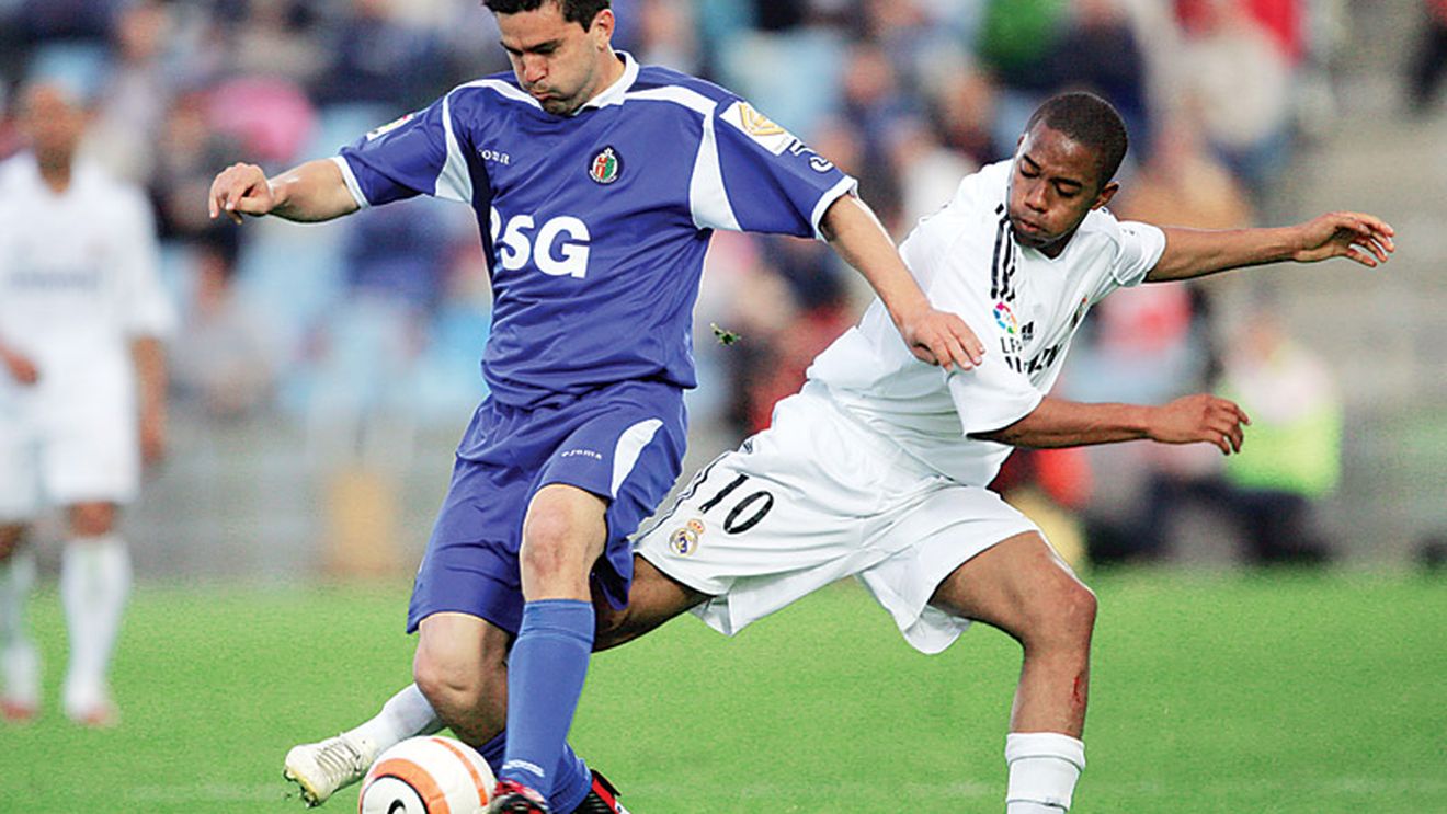 Contra: "E ciudat în România"