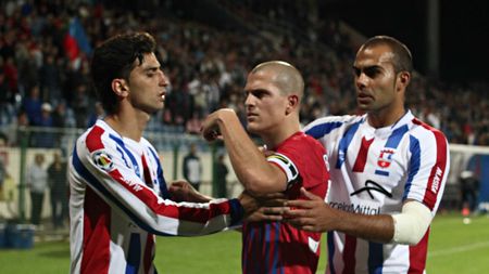 L-au băgat în ședință și i-au dat ULTIMATUM! "Nu faci așa, se alege praful!"** Uite ce așteaptă fanii de la Bourceanu: