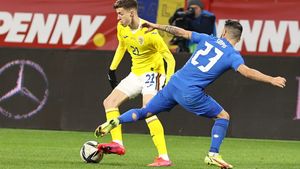 Mihai Stoica a reacționat după ce Octavian Popescu a fost huiduit la debutul în tricoul naționalei României. „Unii au probleme, că nu promovează CSA”