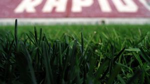 CNI le răspunde suporterilor rapidişti. Comunicatul în care vorbeşte despre modificările aduse proiectului noului stadion Giuleşti. Rapid anunţă că susţine demersul suporterilor de a forma o comisie