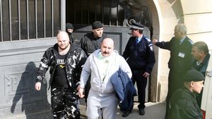 Halucinant: Nuțu Cămătaru, "salvatorul" echipelor din Liga 1. Dumitru Dragomir îl laudă pe temutul interlop și recunoaște că acesta a finanțat încă un club din București: "A ajutat fotbalul românesc, nu l-a distrus"