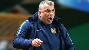 Cosmin Olăroiu, salariu fabulos la Sharjah! Câștigă de 20 de ori mai mult decât Mirel Rădoi la naționala României