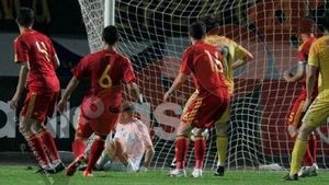 Tricolorii, puși la zid: "Tănase e zero barat, Deac e haotic, Cociș nu face nimic!"