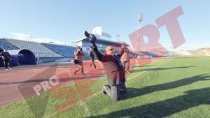 S-au întors acasă după doi ani și jumătate: "Victorieee" 