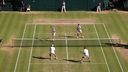 Perechea Tecău/Lindstedt, în turul trei la Wimbledon
