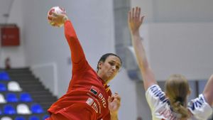 Golul magnific marcat de Bianca Bazaliu în meciul cu Spania a dat peste cap radarul organizatorilor! Ce viteză ar fi atins aruncarea româncei