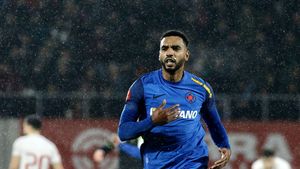 Se alege praful de tot de cariera lui Billel Omrani. Ce echipă a refuzat să semneze cu atacantul francez dat afară de Gigi Becali