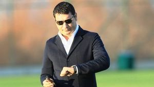 Borcea: "Nu s-a vrut să se joace acest meci! Până la partida cu Dinamo, Pandurii vor găsi banii!"