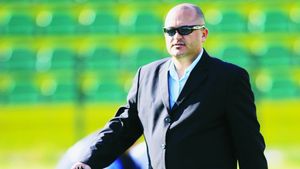 Mititelu: "Trică e om de nimic!"