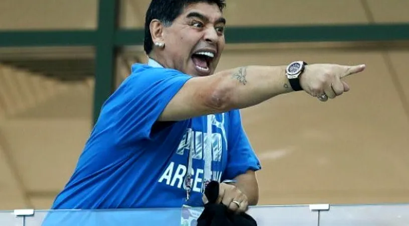 VIDEO | Scene ireale cu Maradona! Și-a ieșit din minți după ce a ratat promovarea și a lovit cu pumnul un suporter 