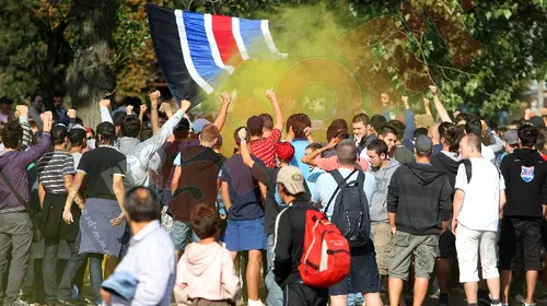 FOTO **Suporterii Stelei au protestat împotriva lui Gigi Becali