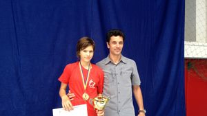 REPORTAJ EXCLUSIV: Schlier Zsuzsa e viitoarea Brânză!