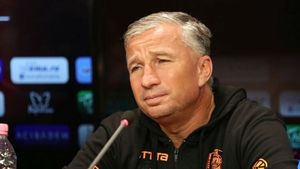 Dan Petrescu o adoarme pe FCSB înainte de meciul cu CFR Cluj: „Nu este finala Champions League!”