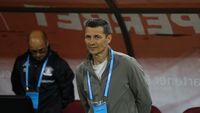 Patronul din Superliga a plătit 800.000 de euro și l-a dat afară pe Costel Gâlcă: „A fost grea negocierea cu el”