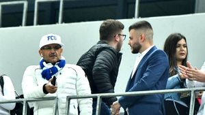 Mircea Irimescu este alături de FC Universitatea Craiova. „Îmi doresc ca Eugen Trică să reușească promovarea în Liga 1. Adrian Mititelu a început un proiect de la zero!"