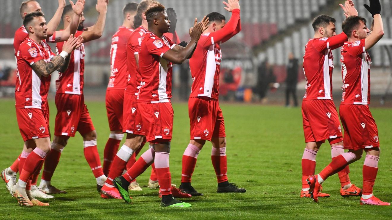 Dinamo e ca și falimentată. Fotbaliștii români și străini au luat cu asalt AFAN: „Vor primi câștig de cauză pentru tot contractul". Salvarea: „Asta să ceară FRF" | EXCLUSIV