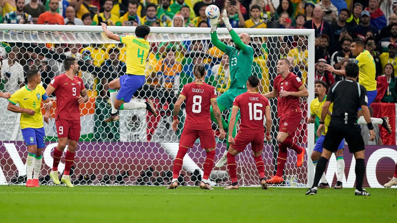 Scandal diplomatic de proporții la Cupa Mondială: steagul arborat de naționala Serbiei în vestiar a „greșit” granițele! FIFA a deschis o procedură disciplinară | FOTO