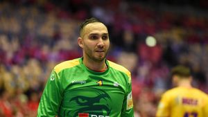 Vedeta naționalei României, anunț teribil pentru fani: „Trebuie să mă operez! Probabil că abia atunci voi fi apt!”