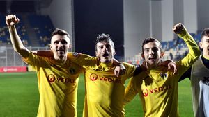 Lovitură dură pentru Petrolul Ploiești! Clubul poate să rămână fără siglă și palmares dacă ratează promovarea, în acest sezon: „Sunt clauze puse de către Consiliul Local!”